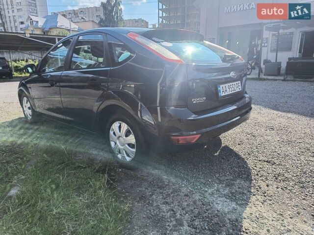 Синій Форд Фокус, об'ємом двигуна 1.56 л та пробігом 278 тис. км за 4400 $, фото 19 на Automoto.ua
