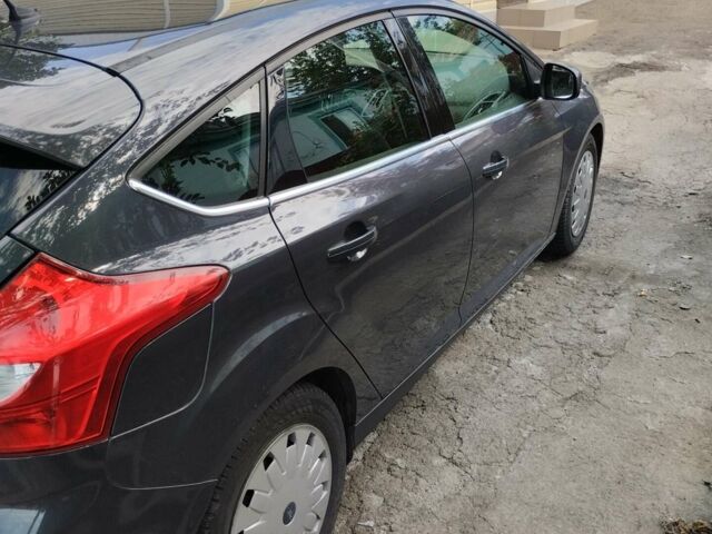 Синій Форд Фокус, об'ємом двигуна 1.56 л та пробігом 234 тис. км за 8200 $, фото 3 на Automoto.ua