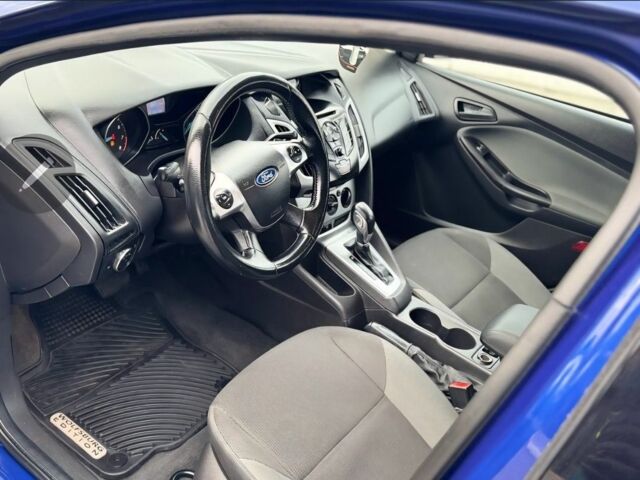 Синий Форд Фокус, объемом двигателя 2 л и пробегом 226 тыс. км за 7000 $, фото 3 на Automoto.ua