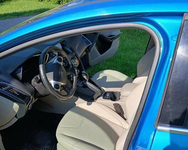 Синий Форд Фокус, объемом двигателя 0 л и пробегом 160 тыс. км за 5900 $, фото 1 на Automoto.ua