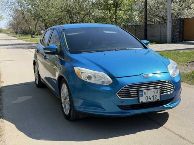 Синій Форд Фокус, об'ємом двигуна 0 л та пробігом 131 тис. км за 6500 $, фото 2 на Automoto.ua