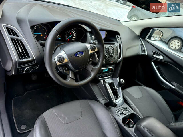 Синій Форд Фокус, об'ємом двигуна 1.6 л та пробігом 241 тис. км за 6999 $, фото 12 на Automoto.ua