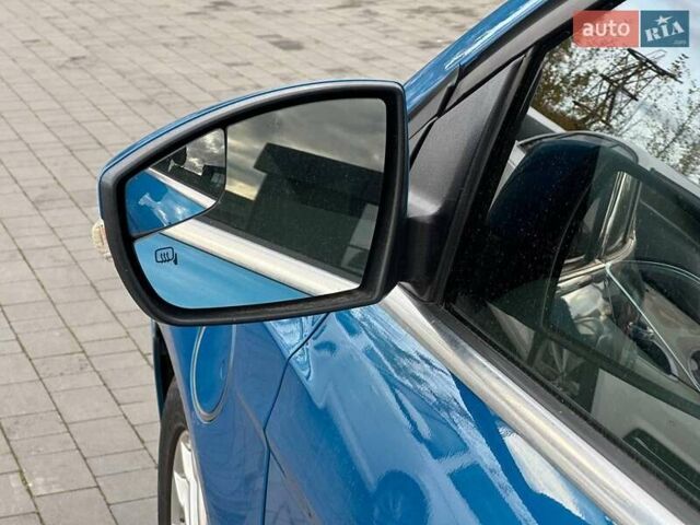 Синий Форд Фокус, объемом двигателя 0 л и пробегом 85 тыс. км за 5900 $, фото 7 на Automoto.ua