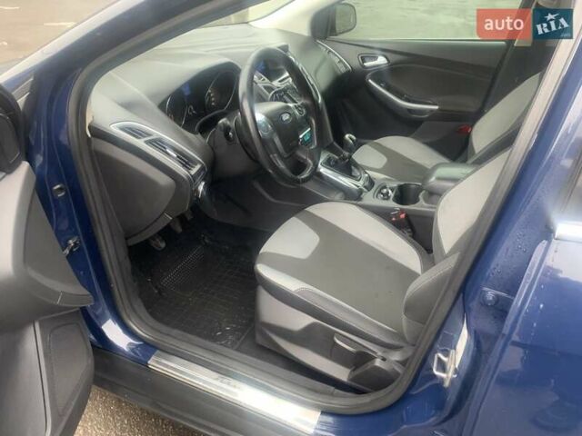 Синій Форд Фокус, об'ємом двигуна 1.6 л та пробігом 173 тис. км за 7000 $, фото 13 на Automoto.ua