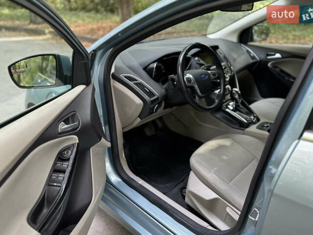 Синий Форд Фокус, объемом двигателя 0 л и пробегом 123 тыс. км за 7500 $, фото 15 на Automoto.ua
