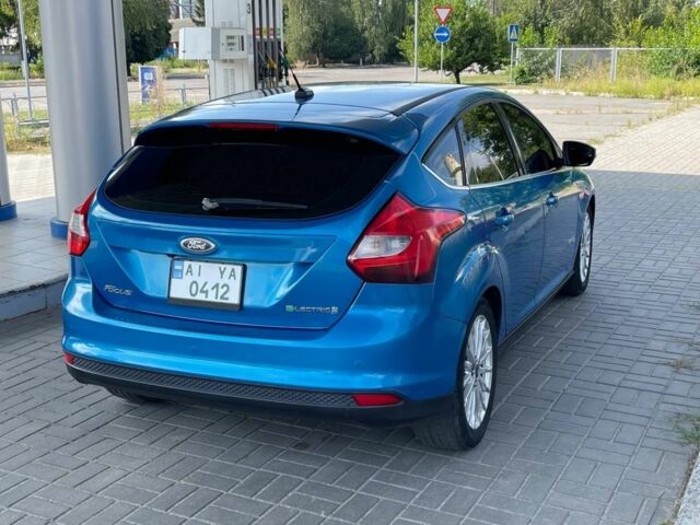 Синий Форд Фокус, объемом двигателя 0 л и пробегом 126 тыс. км за 6850 $, фото 3 на Automoto.ua