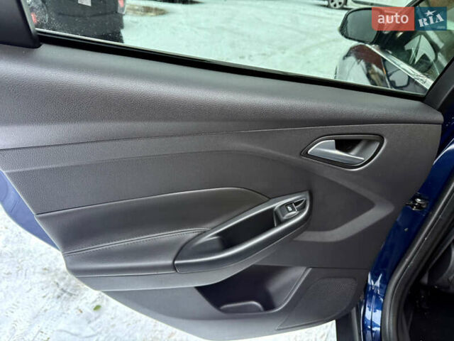 Синій Форд Фокус, об'ємом двигуна 1.6 л та пробігом 221 тис. км за 6999 $, фото 16 на Automoto.ua