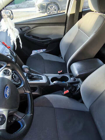 Синий Форд Фокус, объемом двигателя 2 л и пробегом 200 тыс. км за 7000 $, фото 7 на Automoto.ua