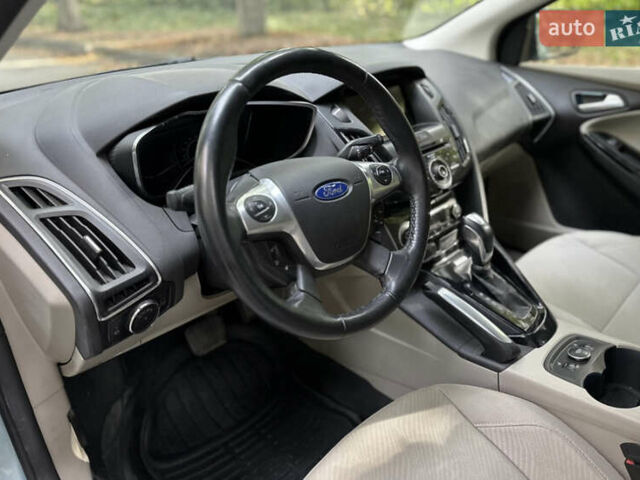 Синий Форд Фокус, объемом двигателя 0 л и пробегом 123 тыс. км за 7500 $, фото 16 на Automoto.ua
