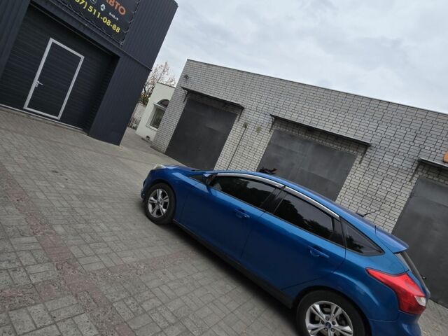 Синий Форд Фокус, объемом двигателя 2 л и пробегом 226 тыс. км за 7000 $, фото 5 на Automoto.ua