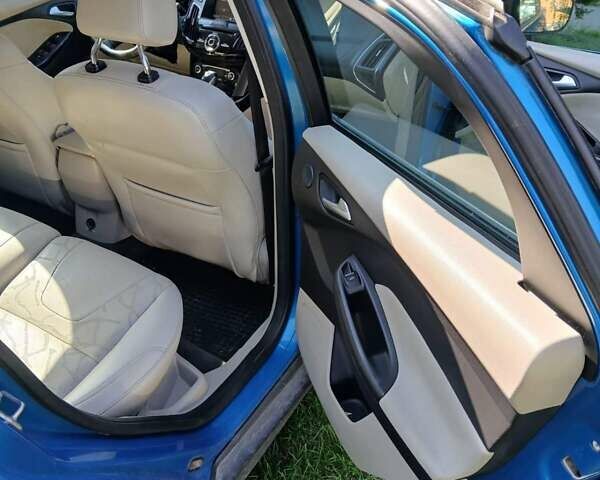 Синий Форд Фокус, объемом двигателя 0 л и пробегом 160 тыс. км за 5900 $, фото 7 на Automoto.ua