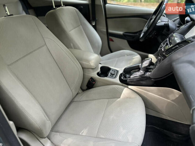 Синий Форд Фокус, объемом двигателя 0 л и пробегом 123 тыс. км за 7500 $, фото 14 на Automoto.ua