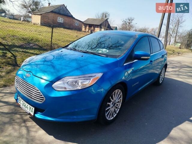Синій Форд Фокус, об'ємом двигуна 0 л та пробігом 85 тис. км за 5500 $, фото 1 на Automoto.ua
