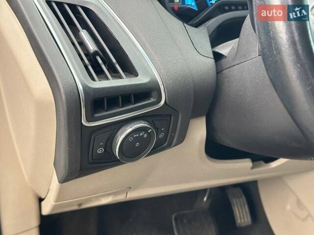 Синий Форд Фокус, объемом двигателя 0 л и пробегом 85 тыс. км за 5900 $, фото 9 на Automoto.ua