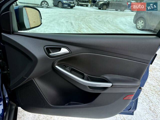 Синій Форд Фокус, об'ємом двигуна 1.6 л та пробігом 241 тис. км за 6999 $, фото 22 на Automoto.ua