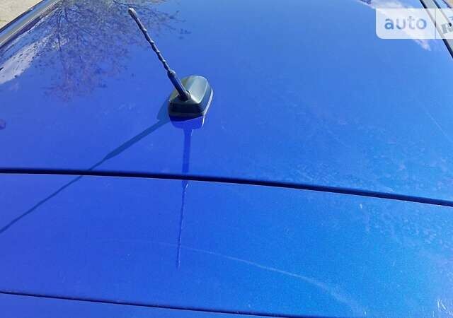 Синій Форд Фокус, об'ємом двигуна 2 л та пробігом 215 тис. км за 7750 $, фото 32 на Automoto.ua