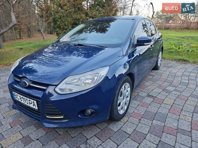 Синий Форд Фокус, объемом двигателя 1.6 л и пробегом 276 тыс. км за 6000 $, фото 1 на Automoto.ua