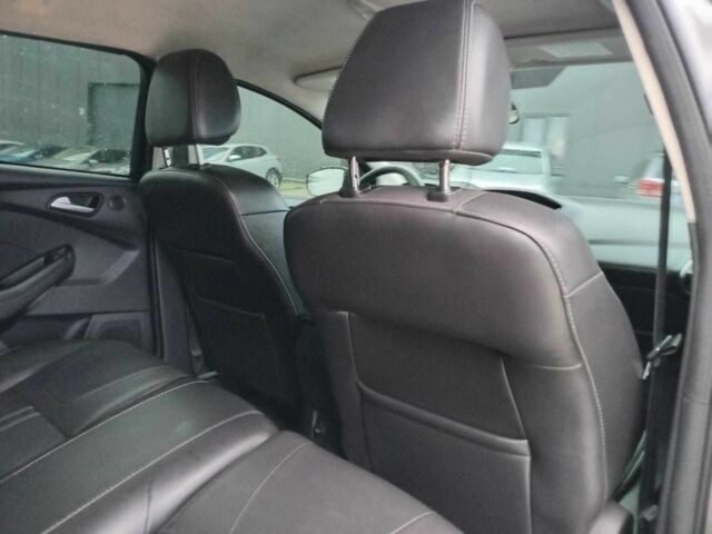 Синий Форд Фокус, объемом двигателя 2 л и пробегом 303 тыс. км за 6940 $, фото 15 на Automoto.ua