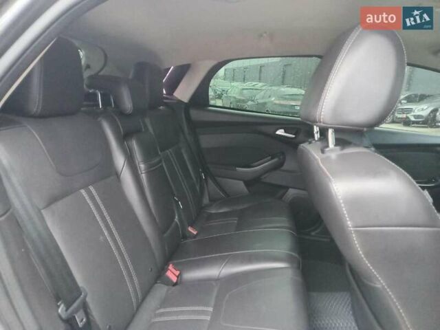 Синий Форд Фокус, объемом двигателя 2 л и пробегом 303 тыс. км за 6940 $, фото 14 на Automoto.ua