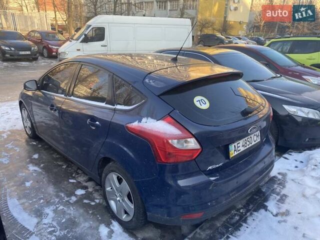 Синій Форд Фокус, об'ємом двигуна 1 л та пробігом 99 тис. км за 6300 $, фото 3 на Automoto.ua