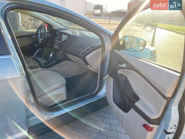 Синій Форд Фокус, об'ємом двигуна 0 л та пробігом 114 тис. км за 5000 $, фото 9 на Automoto.ua