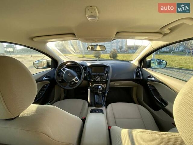 Синій Форд Фокус, об'ємом двигуна 0 л та пробігом 114 тис. км за 5000 $, фото 14 на Automoto.ua