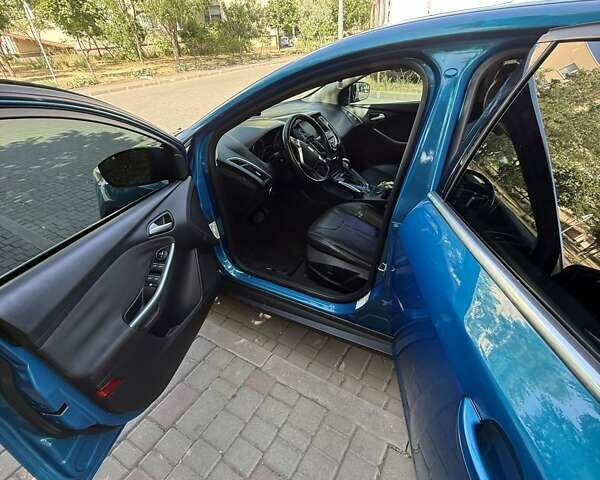Форд Фокус 2013 у Одесі на Automoto.ua Синій Форд Фокус, об'ємом двигуна 2 л та пробігом 158 тис. км за 9000 $, фото 5 на Automoto.ua