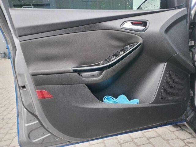 Синий Форд Фокус, объемом двигателя 2 л и пробегом 303 тыс. км за 6940 $, фото 23 на Automoto.ua