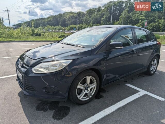 Синий Форд Фокус, объемом двигателя 2 л и пробегом 219 тыс. км за 7500 $, фото 6 на Automoto.ua