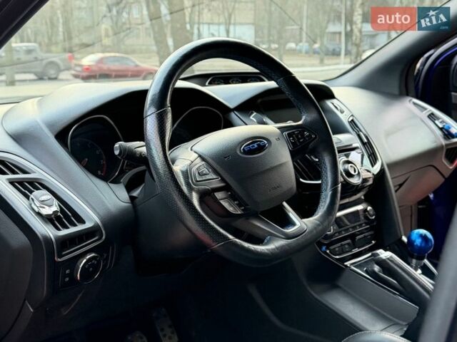 Синий Форд Фокус, объемом двигателя 2 л и пробегом 115 тыс. км за 12500 $, фото 12 на Automoto.ua