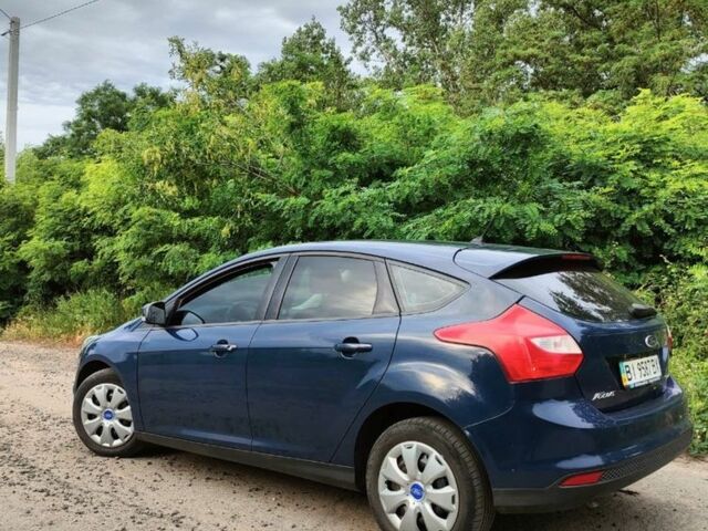 Синий Форд Фокус, объемом двигателя 1 л и пробегом 116 тыс. км за 6600 $, фото 1 на Automoto.ua