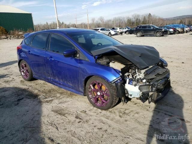 Синій Форд Фокус, об'ємом двигуна 2 л та пробігом 173 тис. км за 8900 $, фото 20 на Automoto.ua