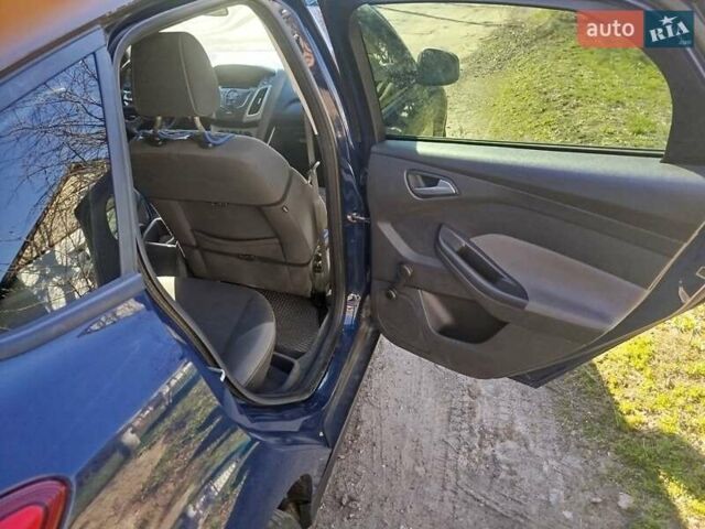 Синий Форд Фокус, объемом двигателя 1 л и пробегом 180 тыс. км за 5200 $, фото 8 на Automoto.ua