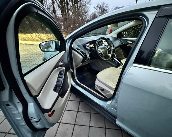 Синій Форд Фокус, об'ємом двигуна 0 л та пробігом 194 тис. км за 7200 $, фото 15 на Automoto.ua