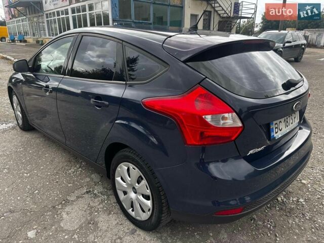 Синий Форд Фокус, объемом двигателя 1 л и пробегом 97 тыс. км за 5999 $, фото 3 на Automoto.ua