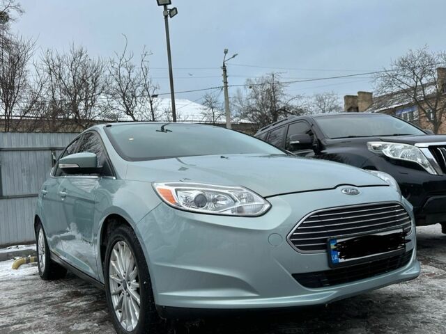 Синій Форд Фокус, об'ємом двигуна 0 л та пробігом 165 тис. км за 7500 $, фото 2 на Automoto.ua