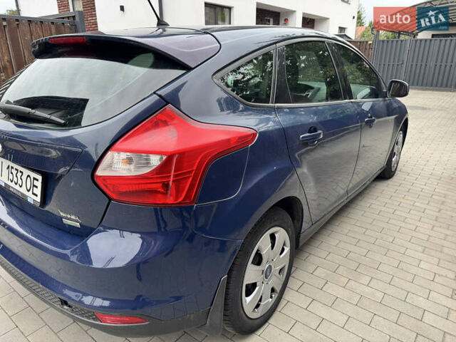 Синий Форд Фокус, объемом двигателя 1 л и пробегом 212 тыс. км за 5100 $, фото 11 на Automoto.ua