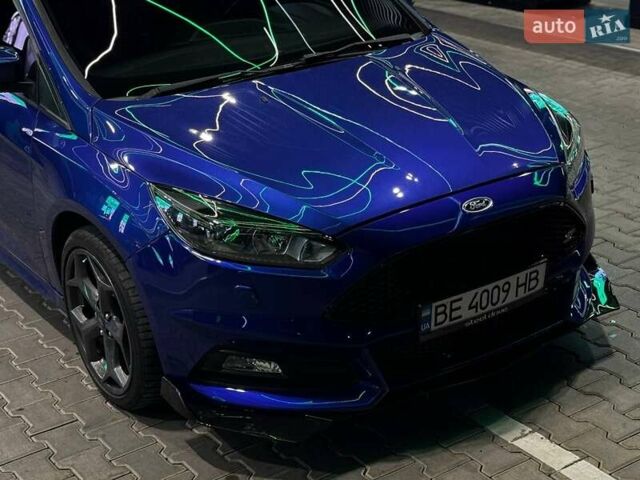 Синій Форд Фокус, об'ємом двигуна 2 л та пробігом 180 тис. км за 10500 $, фото 9 на Automoto.ua