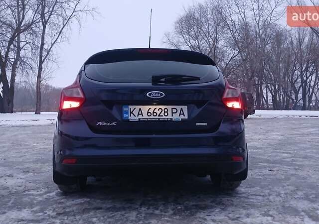 Синій Форд Фокус, об'ємом двигуна 1 л та пробігом 164 тис. км за 6000 $, фото 32 на Automoto.ua