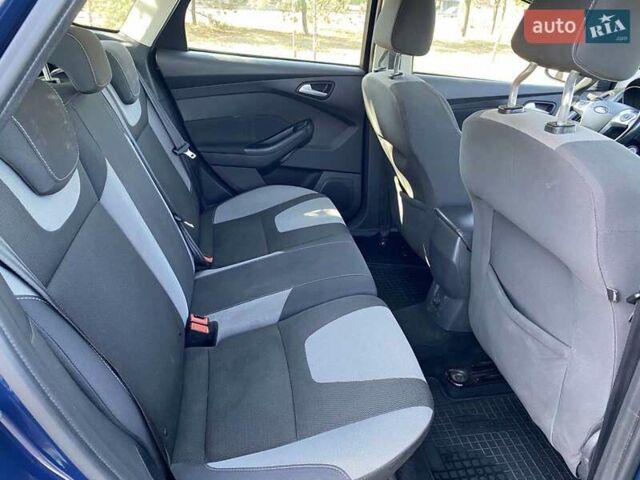 Синий Форд Фокус, объемом двигателя 1 л и пробегом 126 тыс. км за 6400 $, фото 1 на Automoto.ua