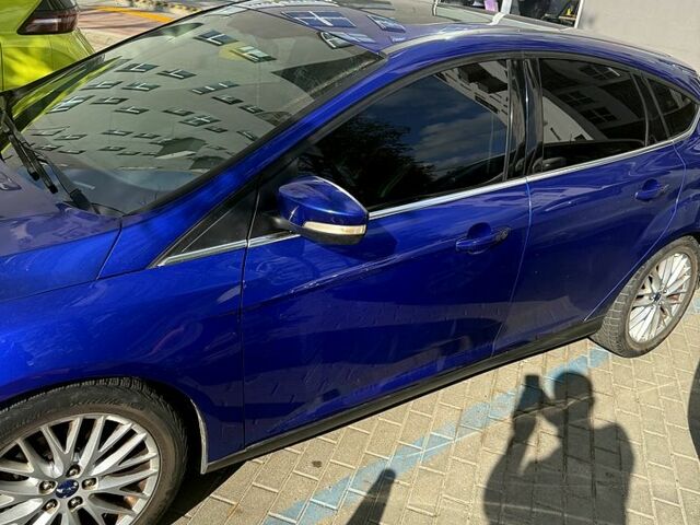 Синій Форд Фокус, об'ємом двигуна 2 л та пробігом 134 тис. км за 8800 $, фото 1 на Automoto.ua