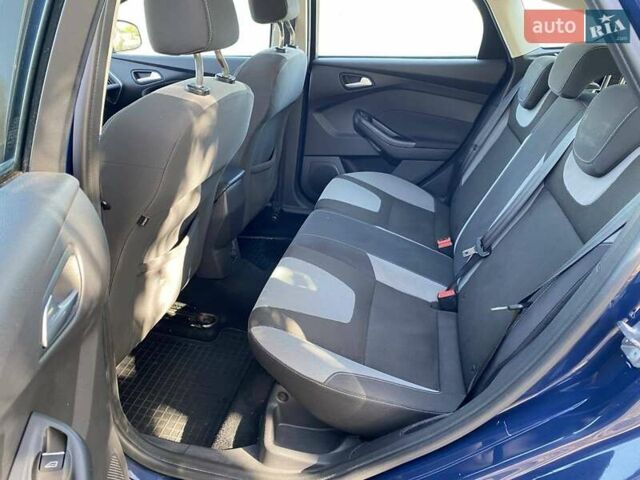 Синий Форд Фокус, объемом двигателя 1 л и пробегом 126 тыс. км за 6400 $, фото 2 на Automoto.ua