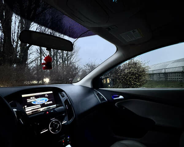 Синій Форд Фокус, об'ємом двигуна 0 л та пробігом 194 тис. км за 7200 $, фото 21 на Automoto.ua