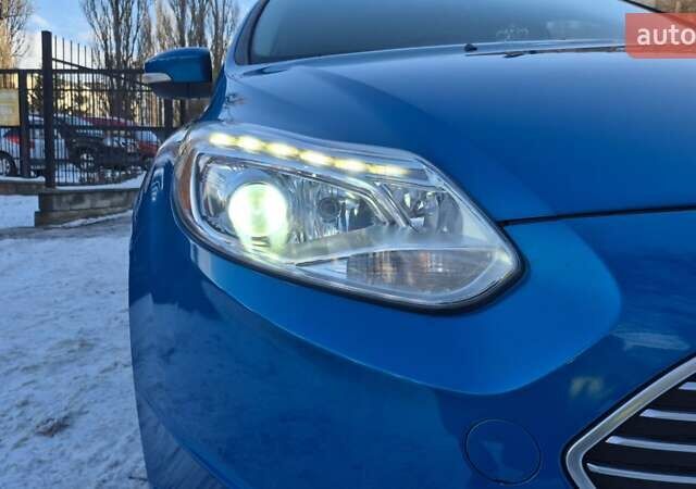 Синій Форд Фокус, об'ємом двигуна 0 л та пробігом 113 тис. км за 6999 $, фото 8 на Automoto.ua