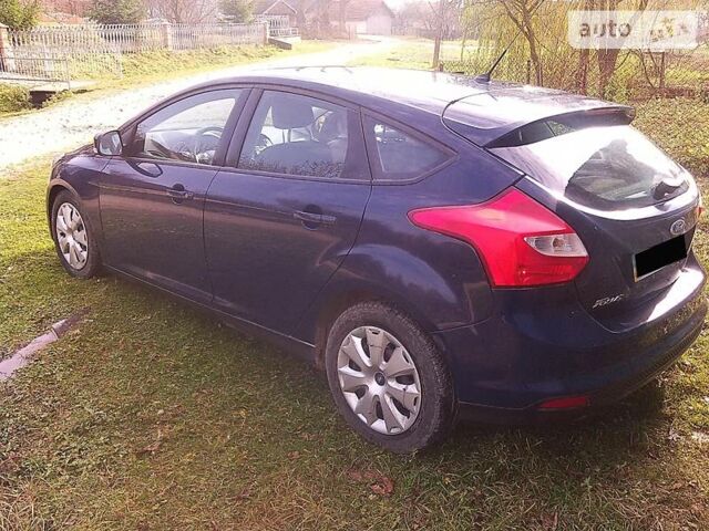 Синій Форд Фокус, об'ємом двигуна 1.6 л та пробігом 100 тис. км за 7500 $, фото 11 на Automoto.ua
