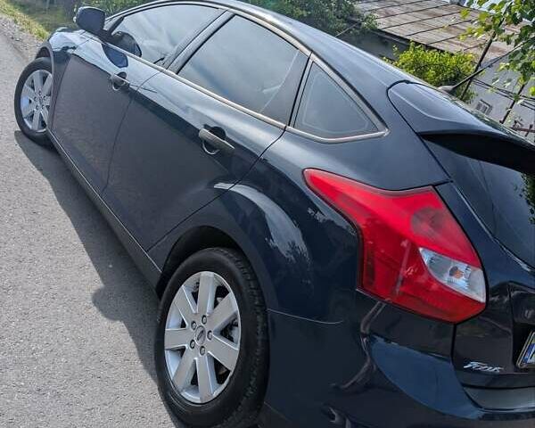 Синий Форд Фокус, объемом двигателя 1 л и пробегом 102 тыс. км за 7500 $, фото 4 на Automoto.ua