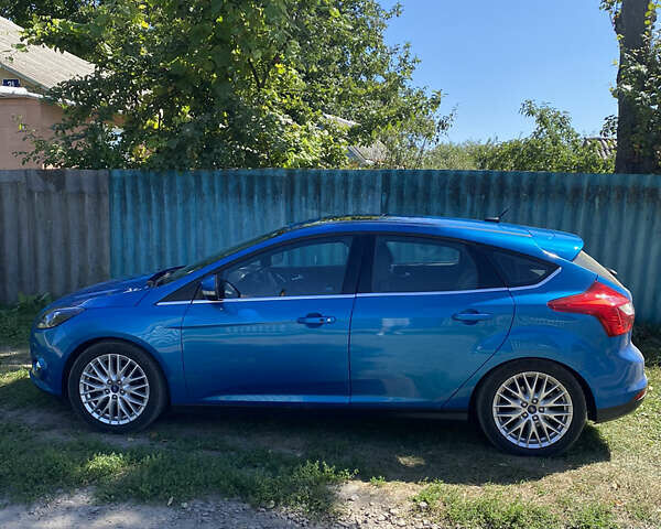 Синий Форд Фокус, объемом двигателя 2 л и пробегом 121 тыс. км за 10300 $, фото 5 на Automoto.ua
