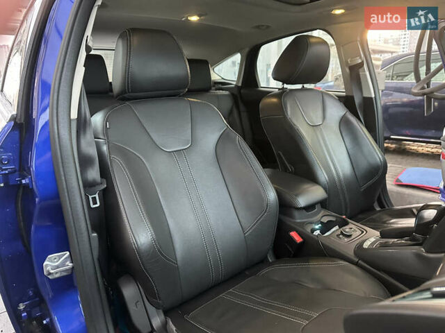 Синий Форд Фокус, объемом двигателя 2 л и пробегом 212 тыс. км за 9200 $, фото 19 на Automoto.ua