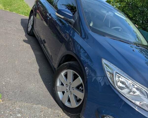 Синий Форд Фокус, объемом двигателя 1 л и пробегом 102 тыс. км за 7500 $, фото 6 на Automoto.ua