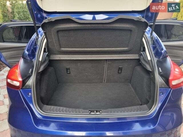 Синий Форд Фокус, объемом двигателя 1 л и пробегом 224 тыс. км за 5950 $, фото 16 на Automoto.ua